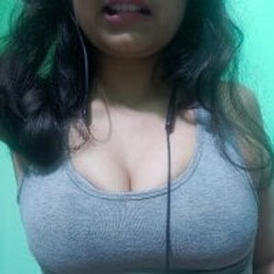 livesexl.com Poojababy10 livesex profile in spank cams