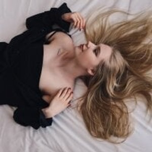 pornos.live Katie__Mills livesex profile in corset cams