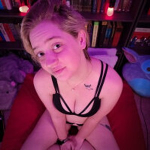 Cam Girl goodtimewithflo