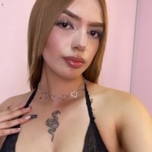 stripchat roxanne__sweet Live Webcam Featured On onaircams.com