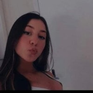 sleekcams.com Clara19 livesex profile in teen cams