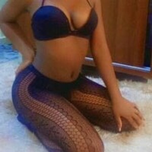 6livesex.com sexylaurah livesex profile in facial cams