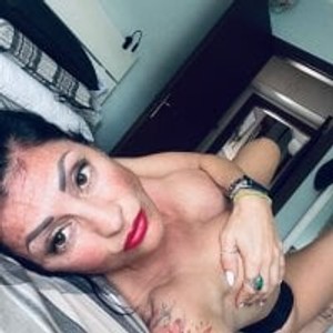 xxx-topcamgirls.com Mia99 livesex profile in milf cams