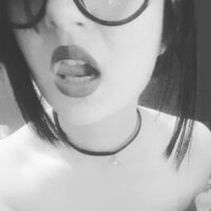 pornos.live IceQueennn livesex profile in hairy cams